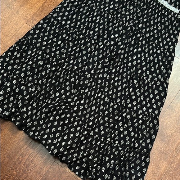Patrons of Peace Midi Boho Tiered Black and White Paisley Sundress, Size Medium - Picture 9 of 16